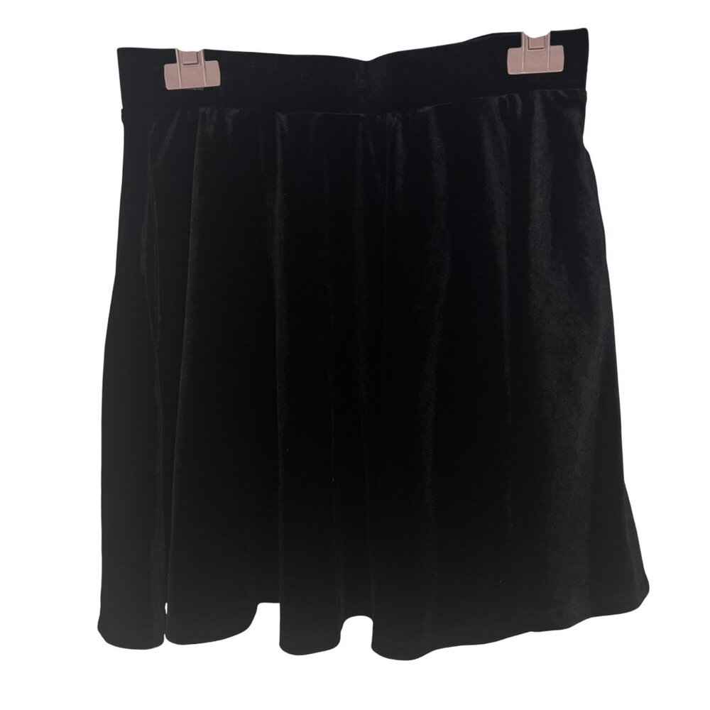 Hot Topic S Black Velvet Skater Skirt Punk Goth Whimsigoth Y2K Dark Witchy